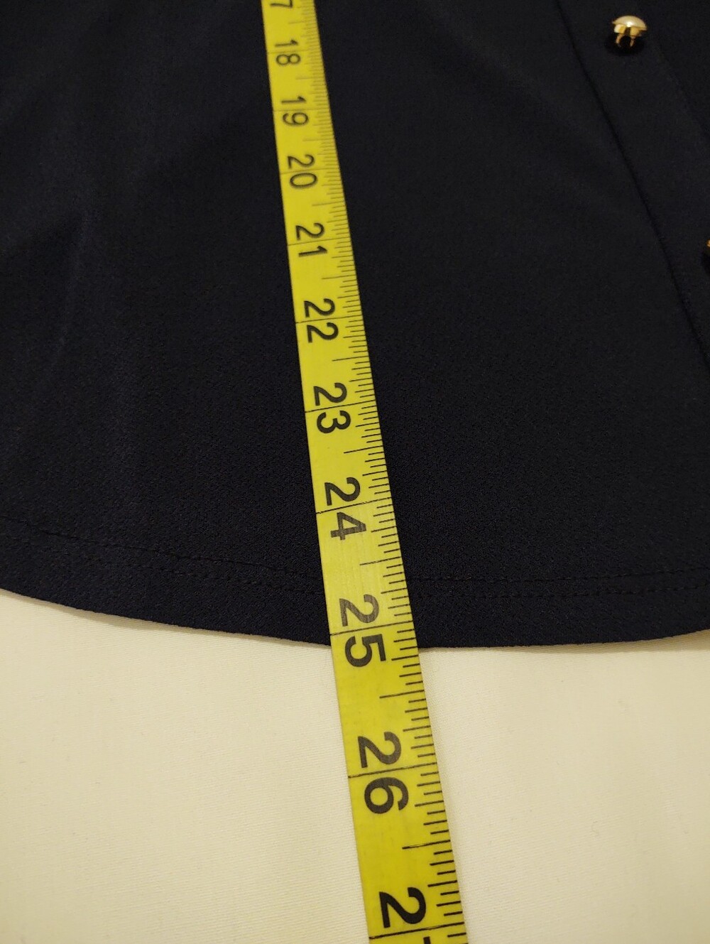 Adrianna Papell Navy Sleeveless Blouse with White Tie Neck Medium NWT - Picture 5 of 7